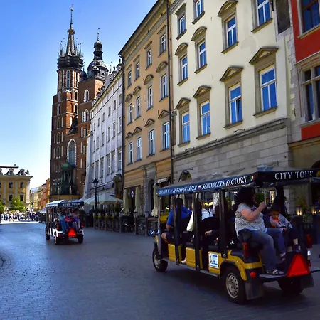 Queen Boutique Hotel 4*