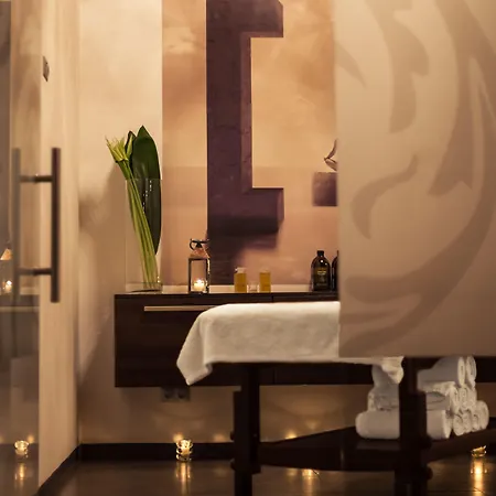 Queen Boutique 4* Краков