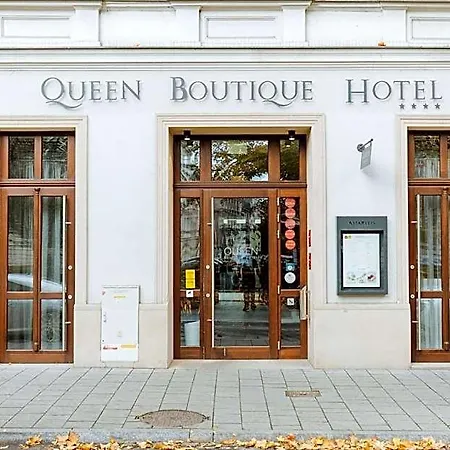 Queen Boutique 4*