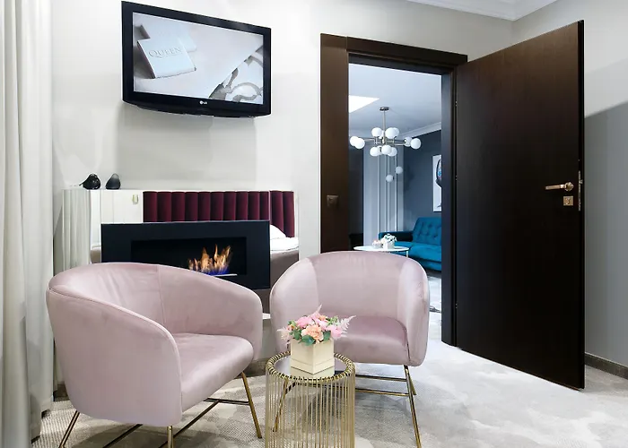 Queen Boutique מלון 4*